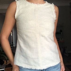 BANANA REPUBLIC textured sleeveless shirt